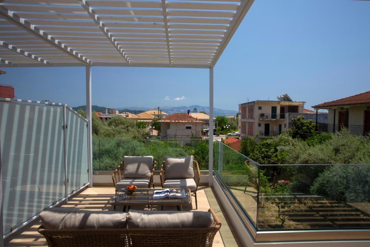 Elianthi Luxury Apartments Nikiana Exterior photo
