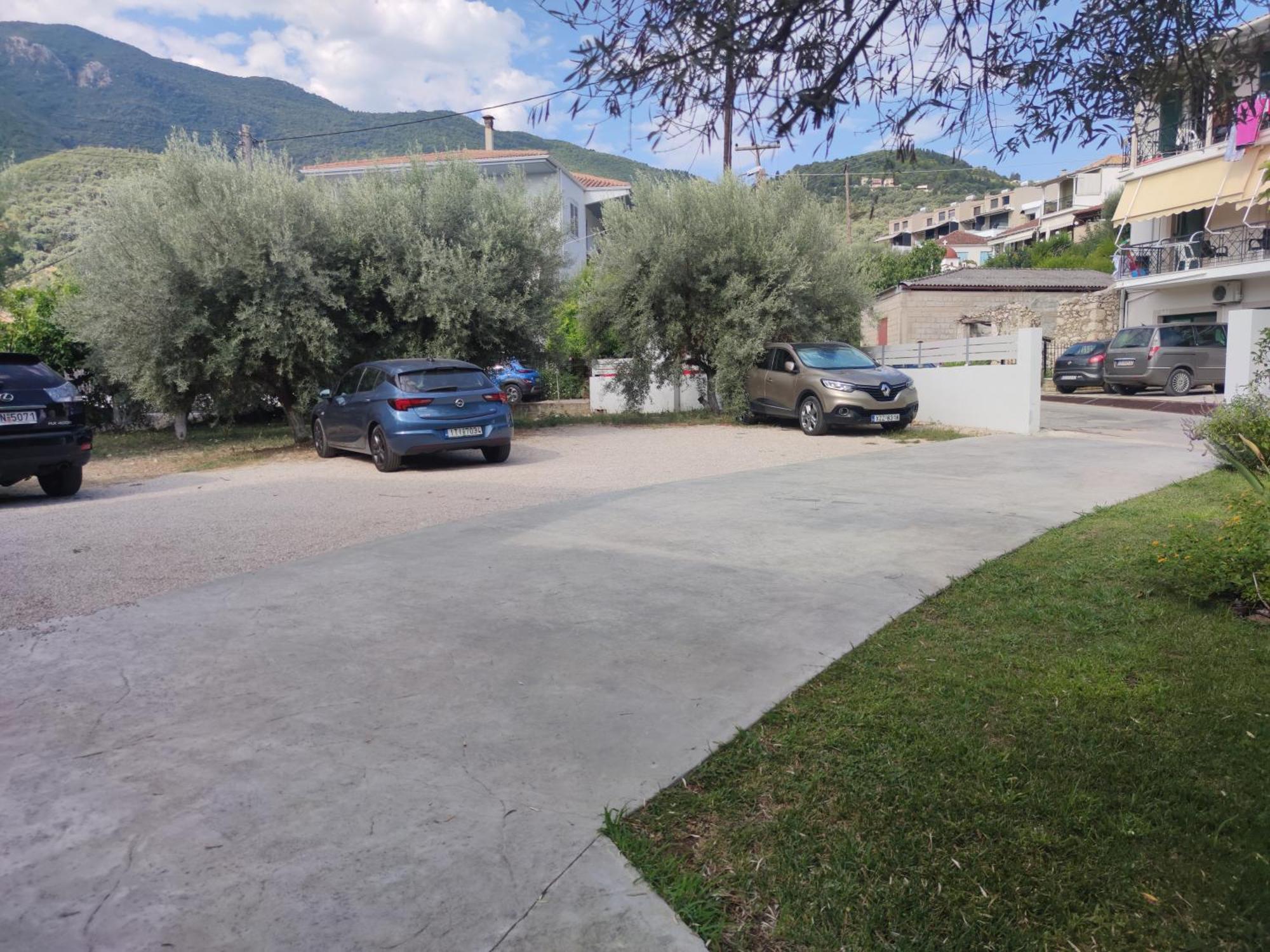 Elianthi Luxury Apartments Nikiana Exterior photo